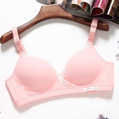 soutien gorge allaitement iris rose sur cintre