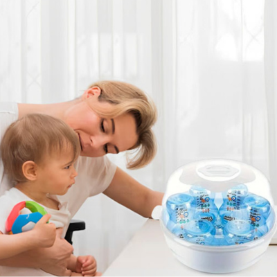 sterilisateur biberon selecto maman avec son enfant