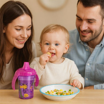 Verre pour bebe qui mange avec papa et maman