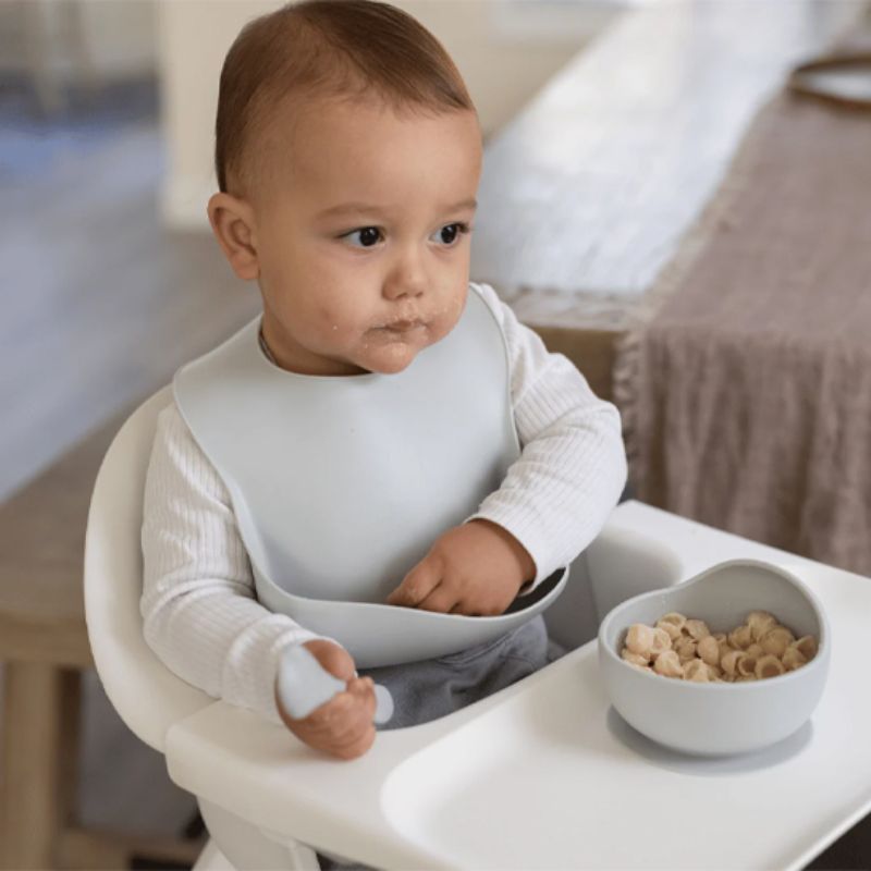Bavoir bébé pratique enfant avec son bavoir gris clair
