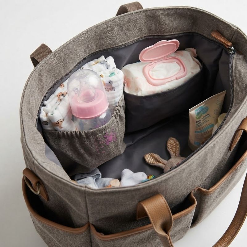 biberon bebe ColorSoft dans sac maman