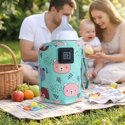 chauffe biberon en famille au jardin