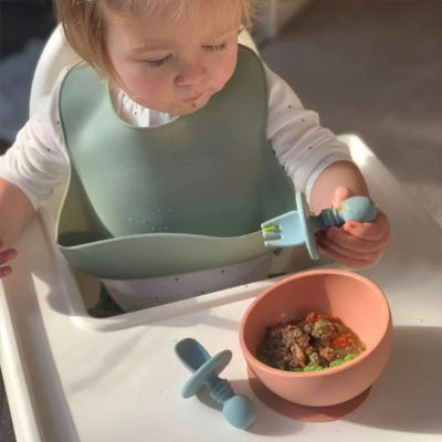 Couvert bébé avec ses couvert olive