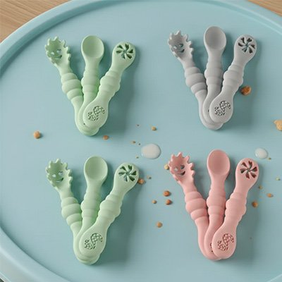 Cuillere bebe couleur varie