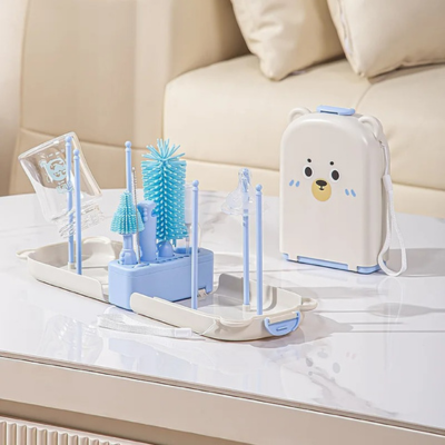 goupillon pour biberon siliclean bleu