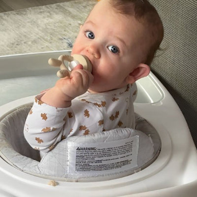 Grignoteuse bebe sa trottinette