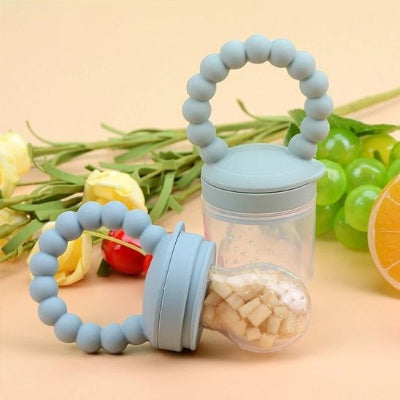 Grignoteuse bebe bleu avec fruit