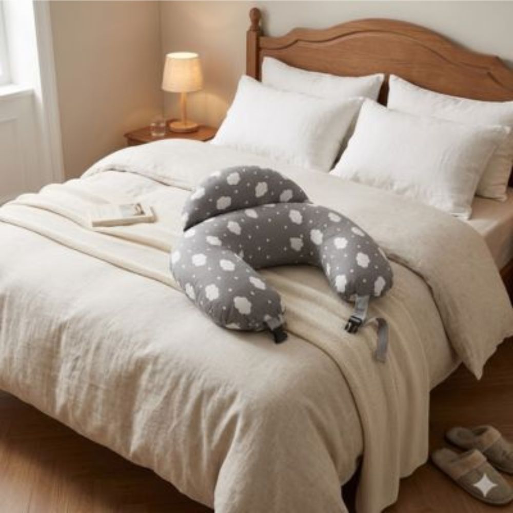 maman donne biberon avec Coussin allaitement 