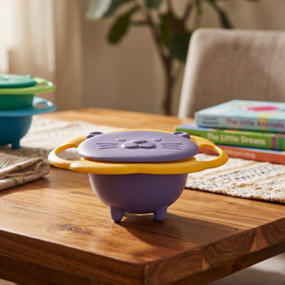 vaisselle bebe poser sur coin table